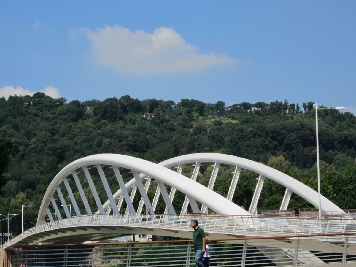 Ponte Della Musica Teatro Olimpico Hotel Рим Екстериор снимка